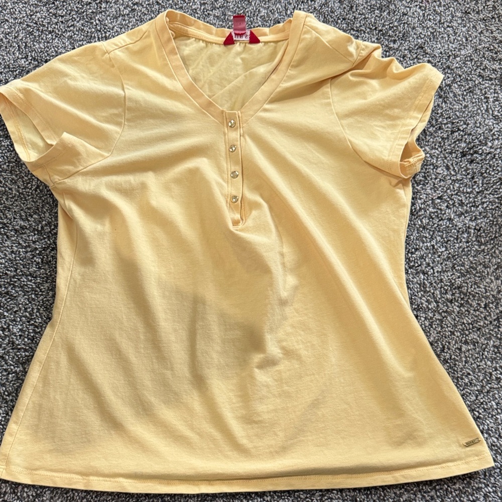 Guess Yellow Short Sleeve V-Neck Top